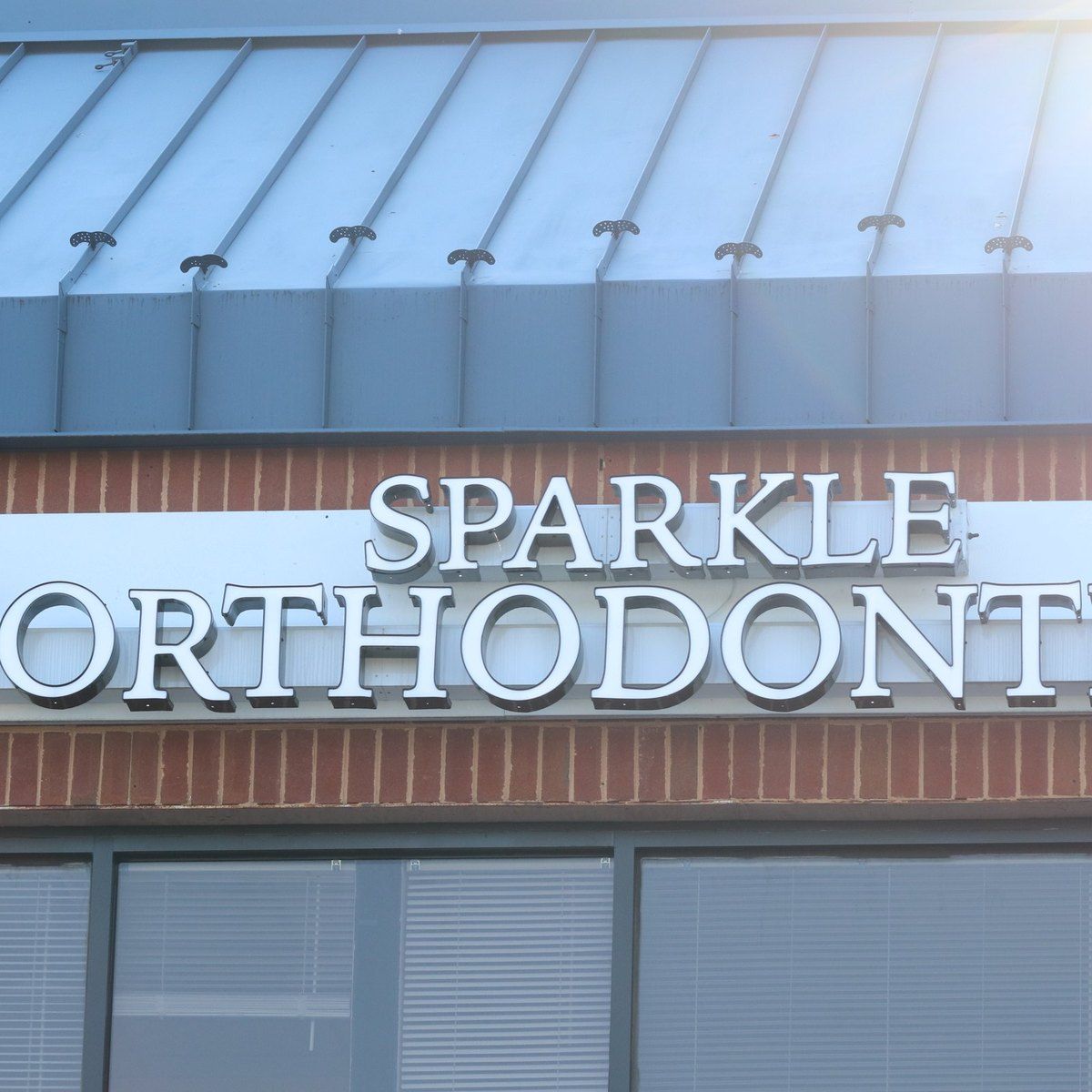 Sparkle Orthodontics exterior signage in Alexandria, VA
