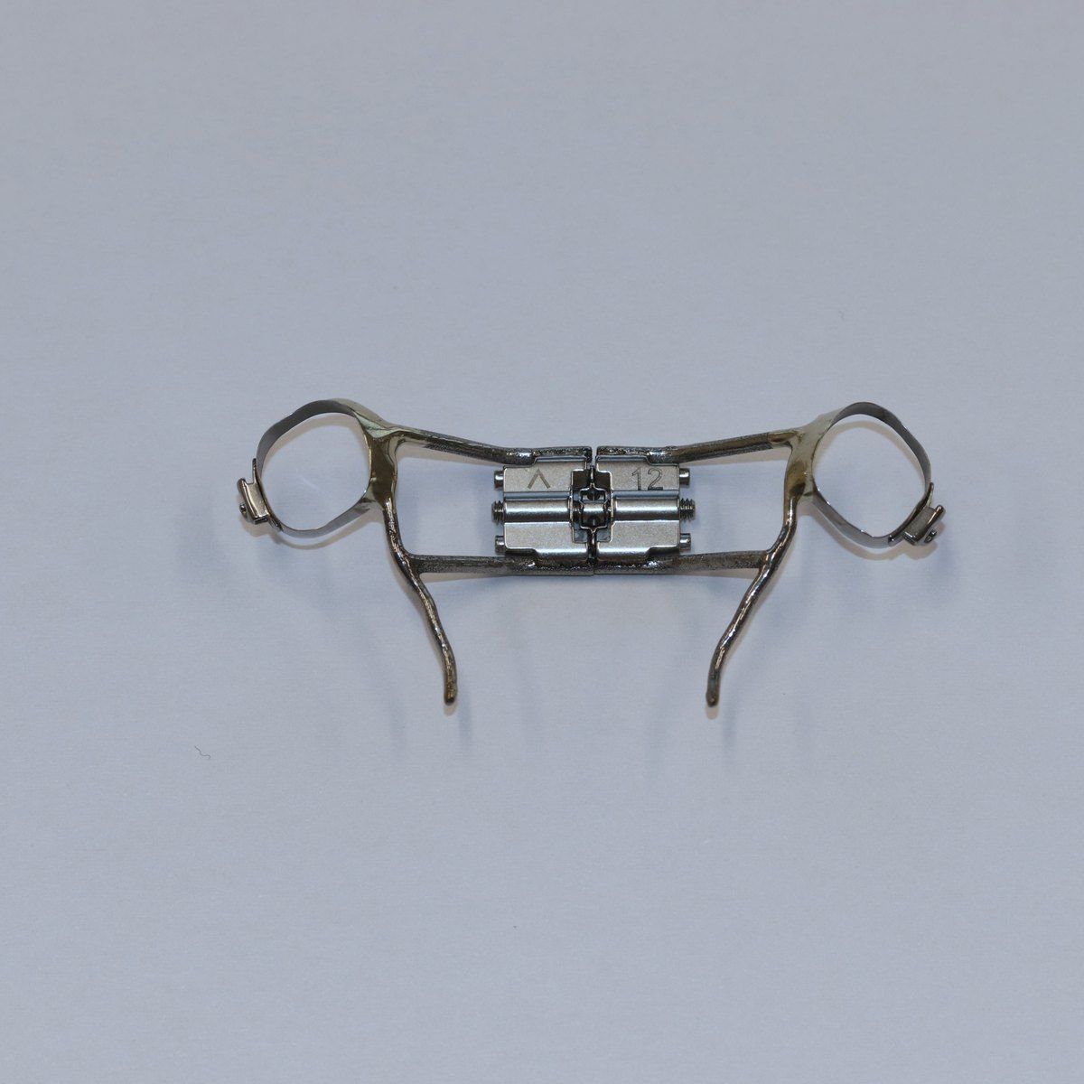 Palatal expander appliance