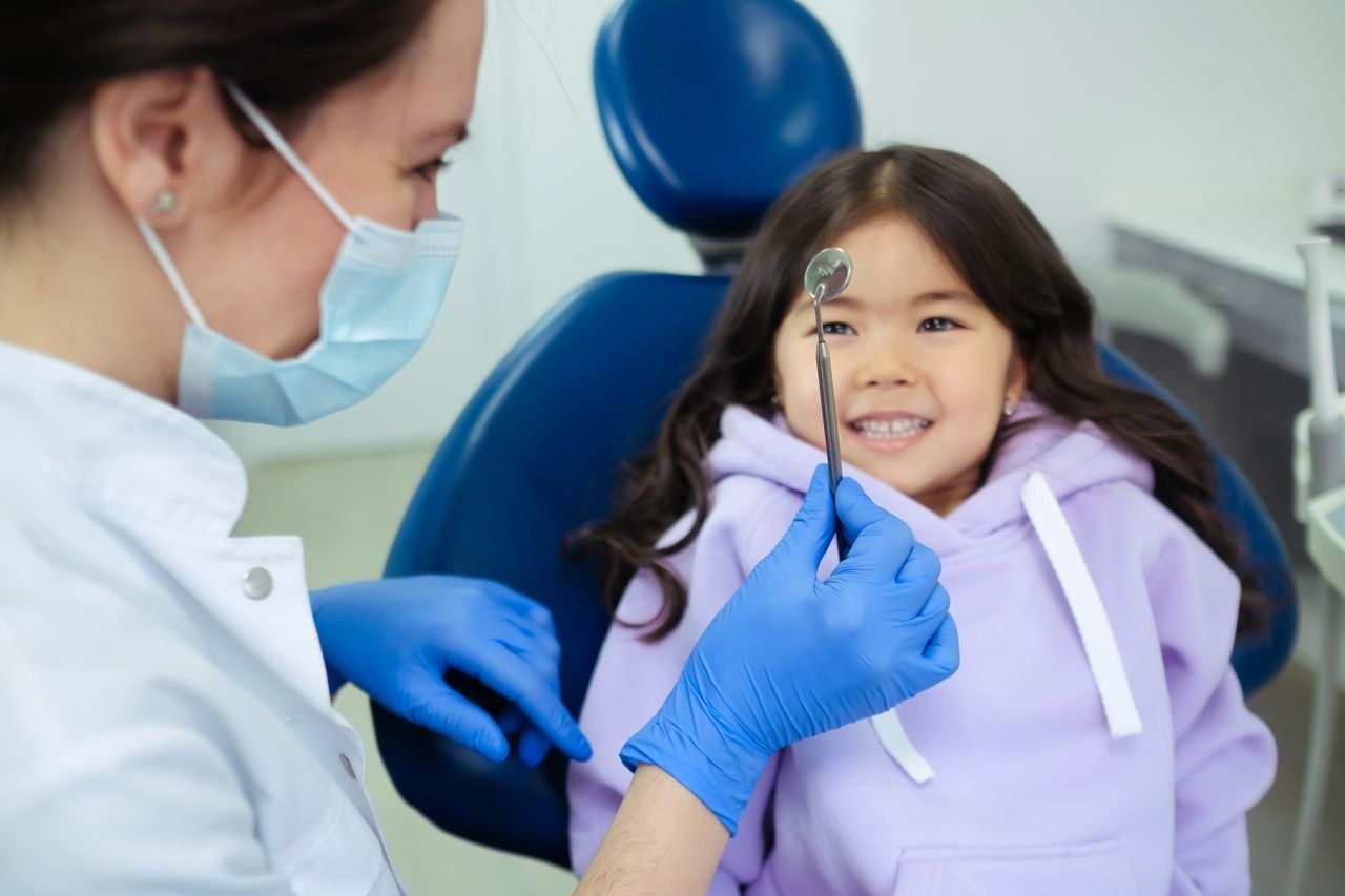 girl with orthodontics